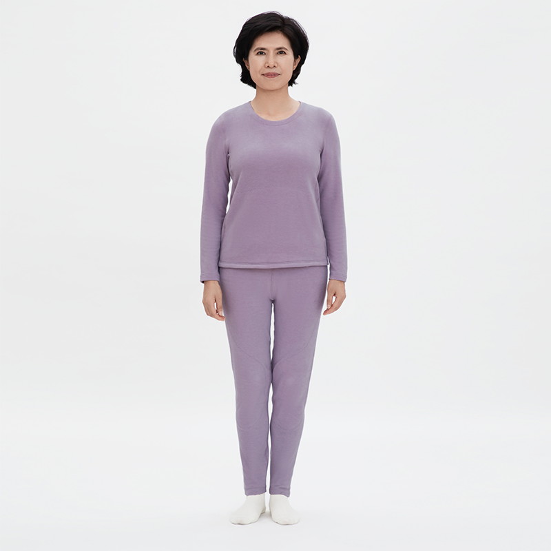 女式极润上领套服